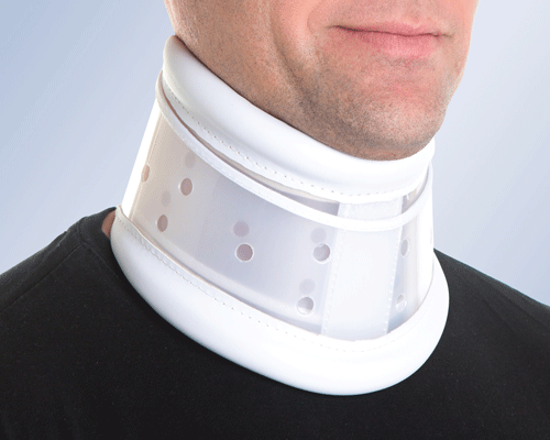 Semi-rigid collar (adjustable)