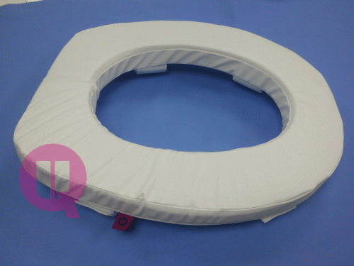 Protective cushion for toilet seat