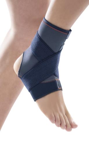 Neoprene ankle brace with eight-point stabilisation system using a semi-rigid strap