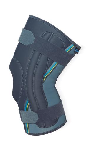 Sport kneepad with reinforcements and straps