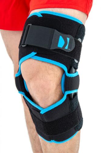 Lightweight knee brace for stabilisation and treatment of Baker's cyst