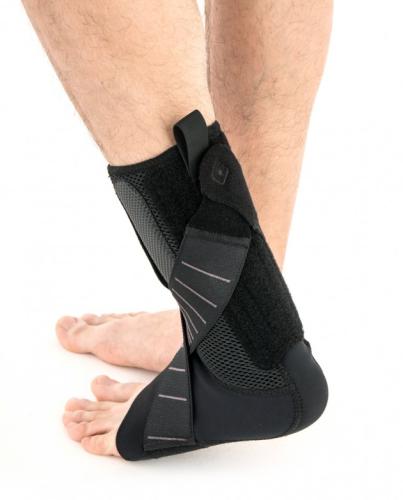 ACTIVE ANKLE BRACE FOR A FOOT DROP