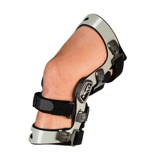 Attelle de genou articulée Axiom Elite Ligament Knee Brace (LCA/LCP/LL)